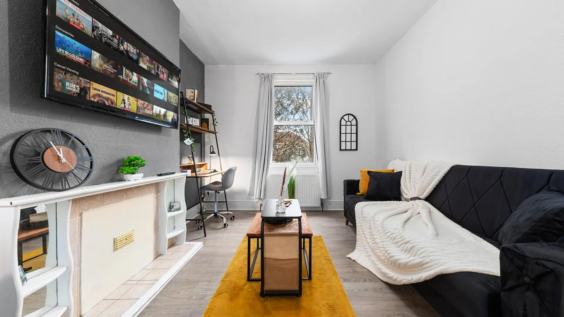Brand New! Cosy London Apartment On Elizabeth Line - Free Parking contacts